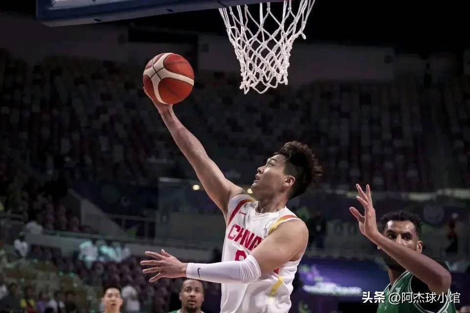 云南男篮在比赛中赢得关键胜利