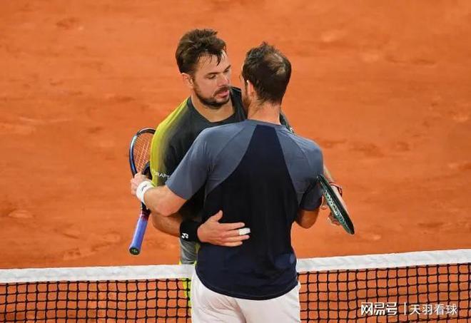 西班牙网球队力克法国网球队，瓦林卡统治全场的简单介绍