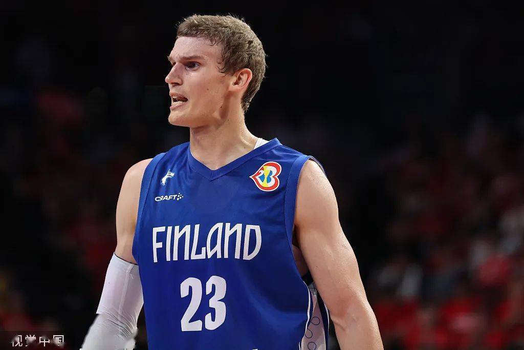 日本羽毛球队爆冷马来西亚羽毛球队,辛杜绝境逆转的简单介绍 日本羽毛球队爆冷马来西亚羽毛球队,辛杜绝境逆转的简单介绍